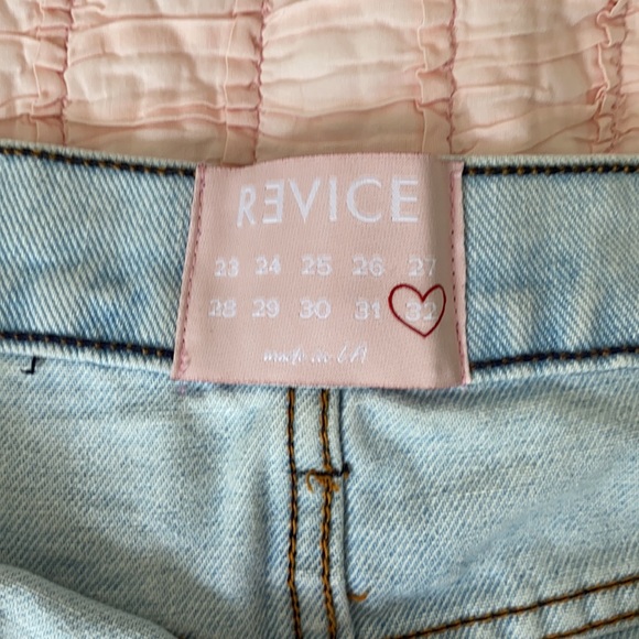 Brand new Revice denim Hollywood shorts - Picture 3 of 6
